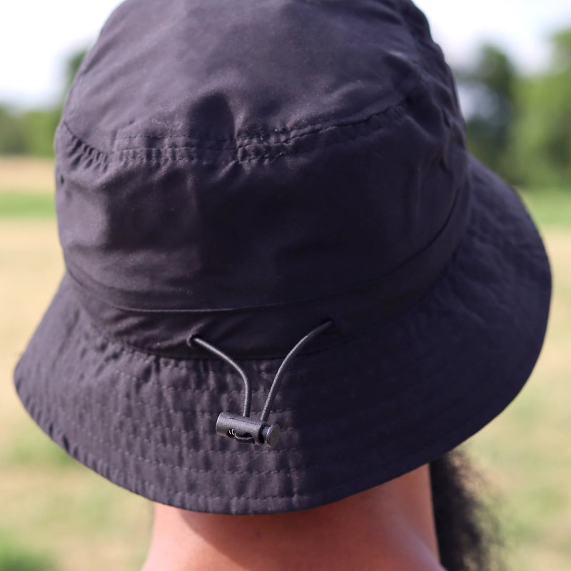 Bob noir réglable - tōoba Bucket hat 2024